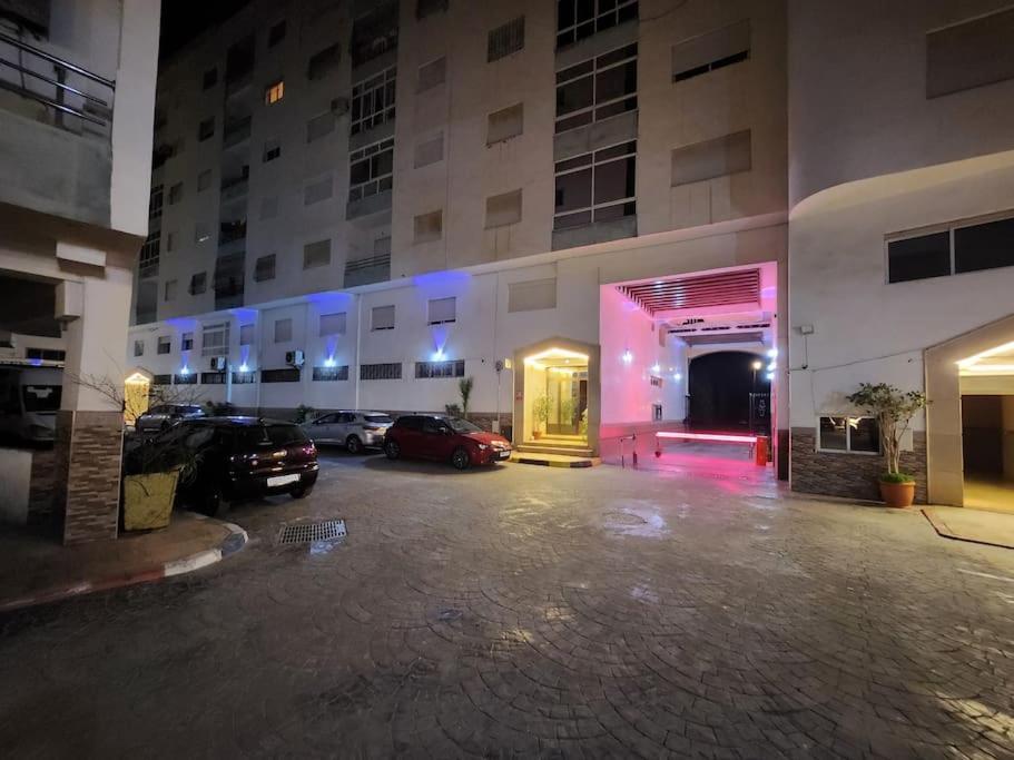 B13 Espace Confort Reunis Apparte 2 Chambres A Louer Tetouan Bagian luar foto
