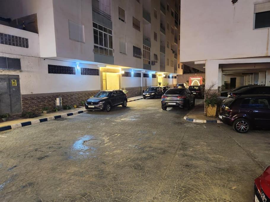 B13 Espace Confort Reunis Apparte 2 Chambres A Louer Tetouan Bagian luar foto